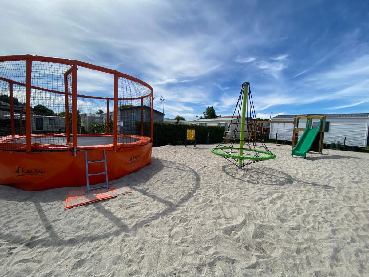 Camping Le Clos Savoye Biville-sur-Mer Exterior photo